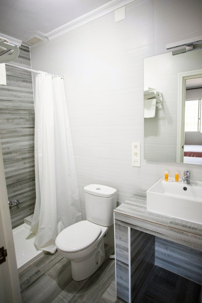 Фото Hostal Alba