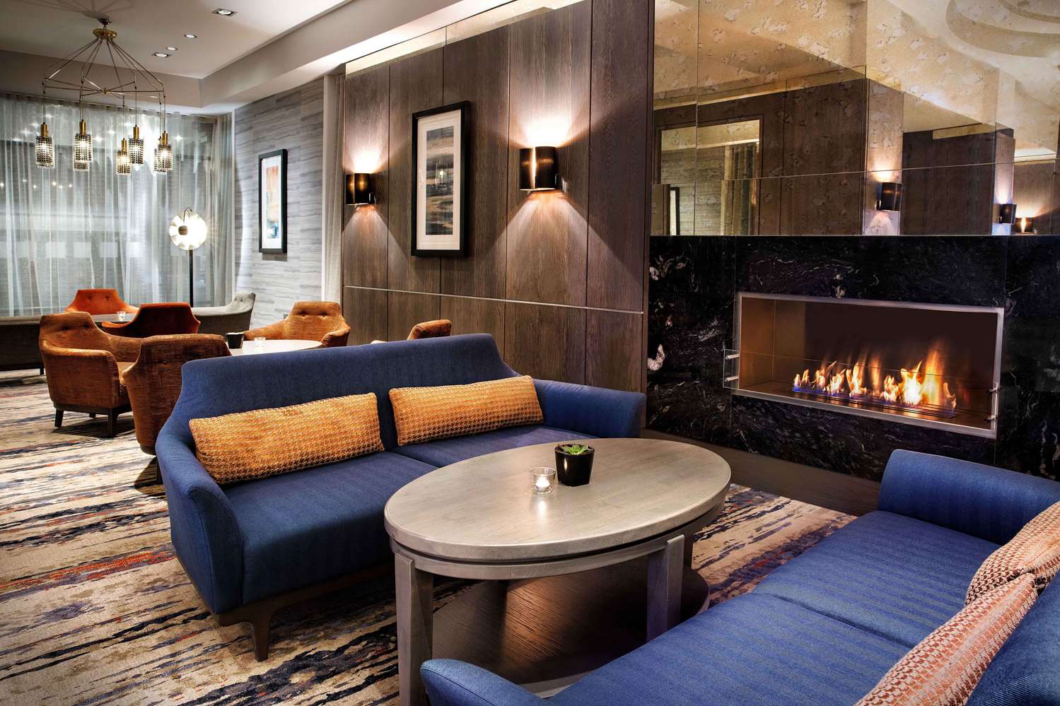 Фото DoubleTree by Hilton Hotel Glasgow Central