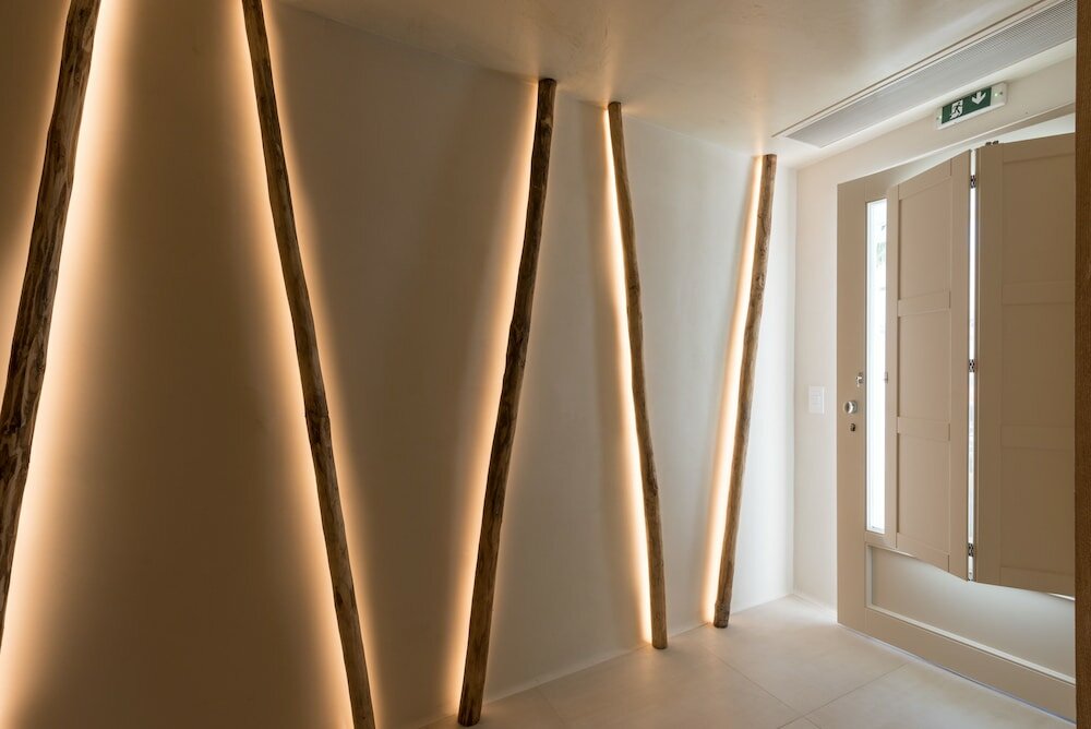 Фото Divelia East