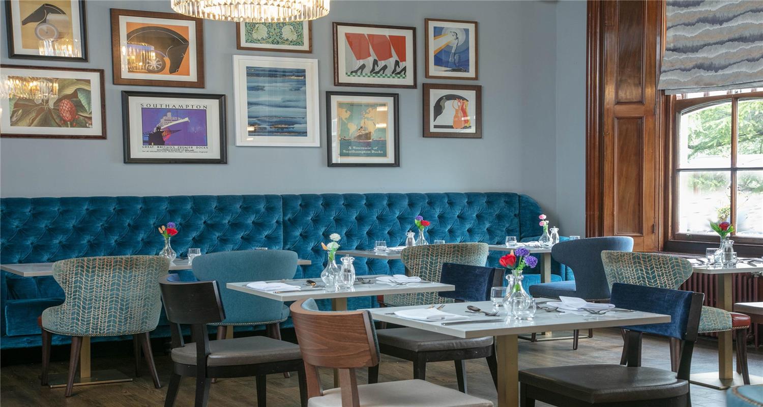 Фото Best Western Chilworth Manor Hotel