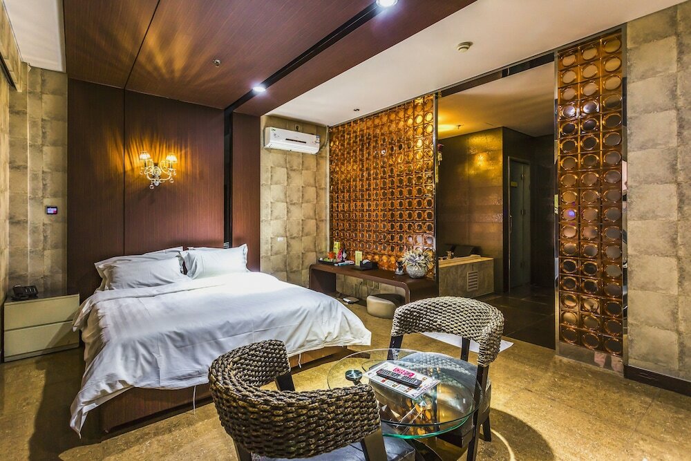 Фото Qingdao Hengbo Hotel