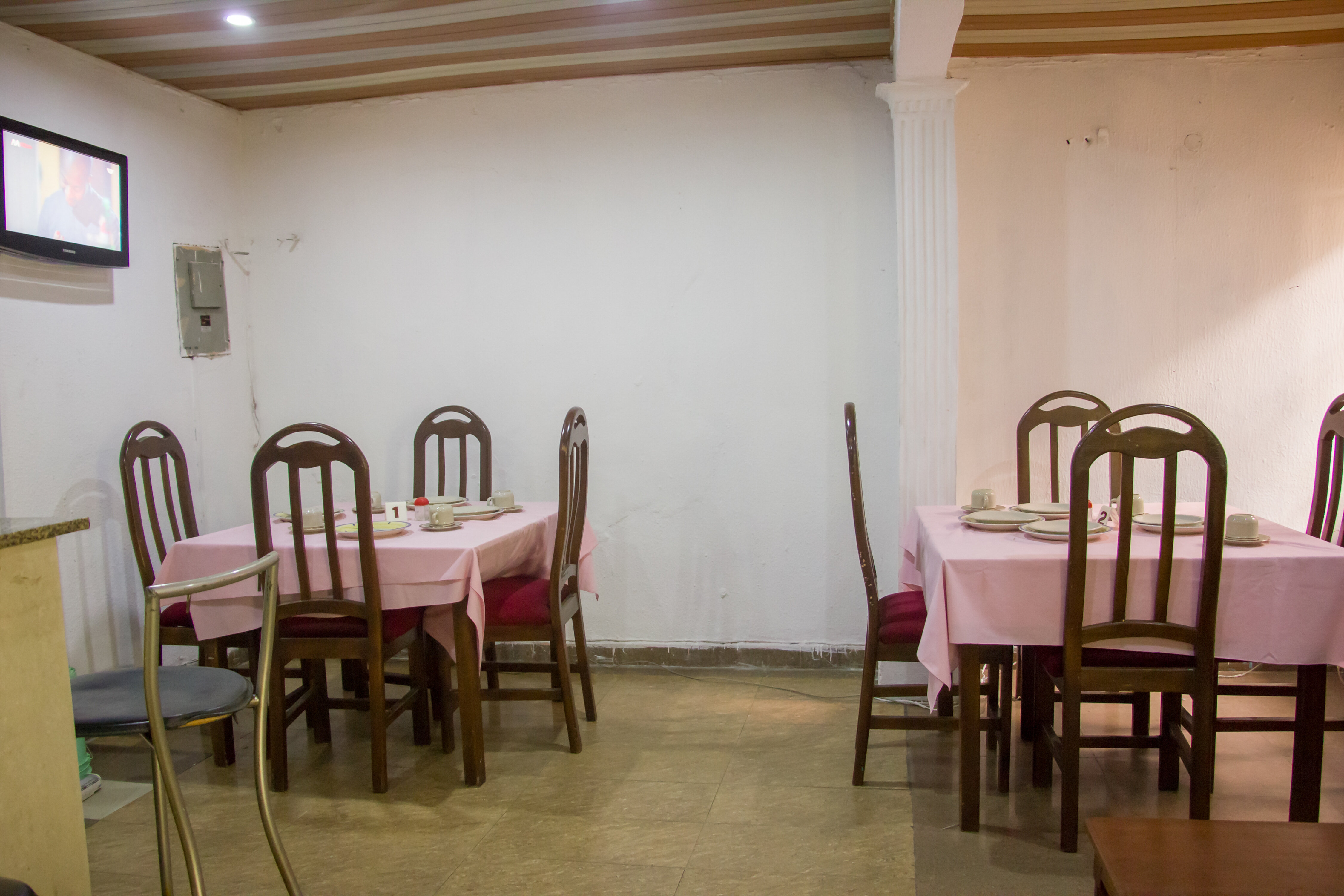 Фото Creme Suites & Hotel