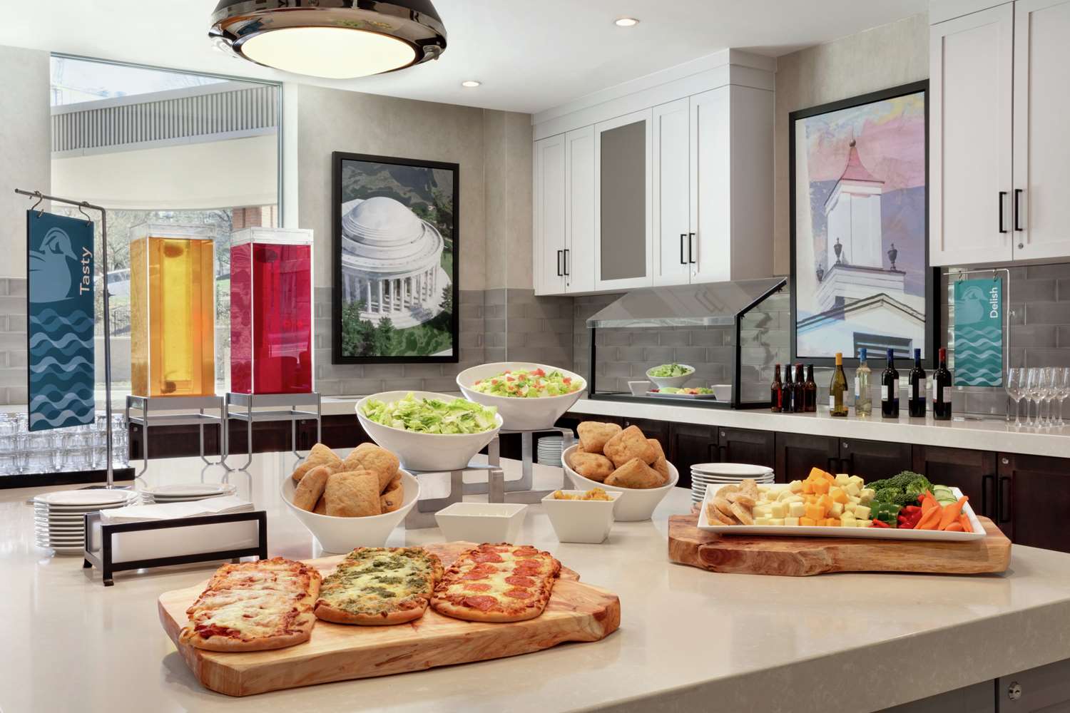 Фото Homewood Suites by Hilton Arlington Rosslyn Key Bridge