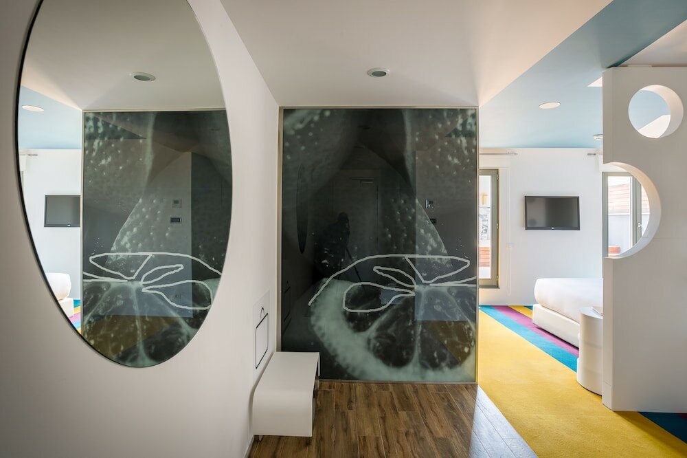 Фото Room Mate Pau