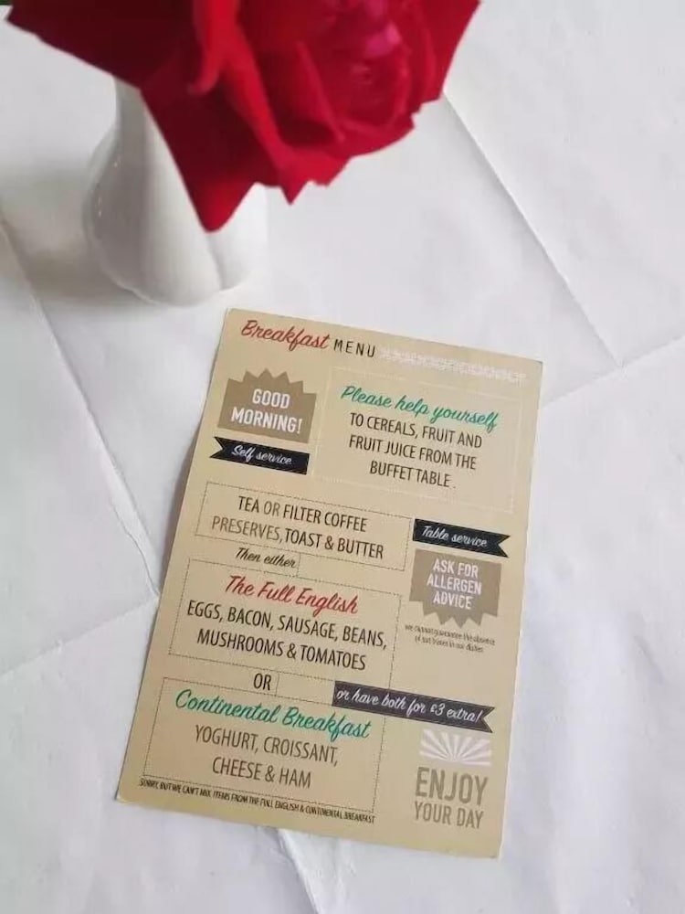 Фото Norfolk Hotel