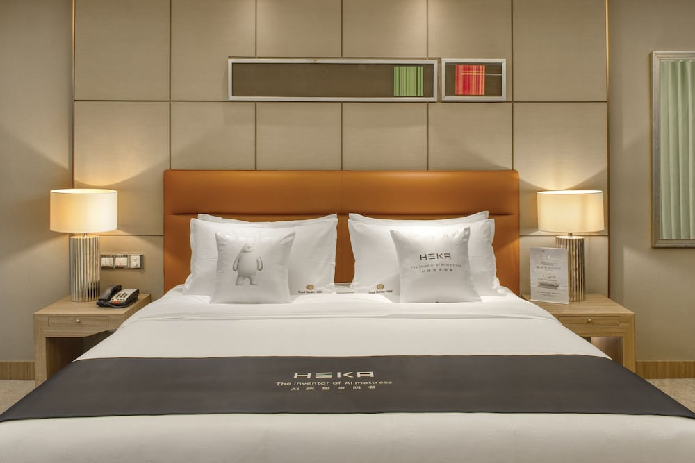 Фото Royal Garden Hotel