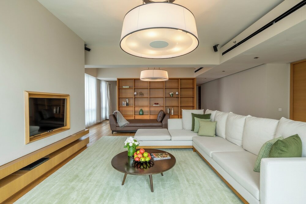 Фото Lanson Place Bukit Ceylon