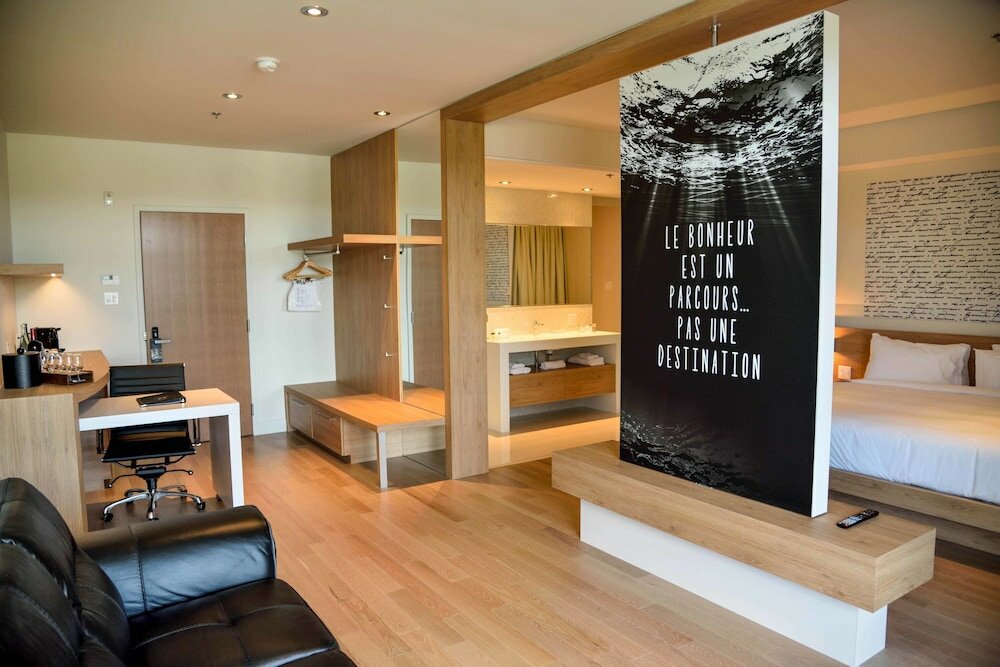 Фото La Cache du Lac Champlain by Ôrigine