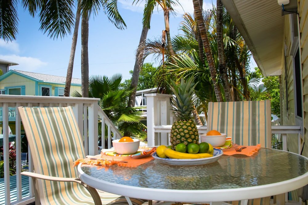 Фото Cedar Cove Resort and Cottages