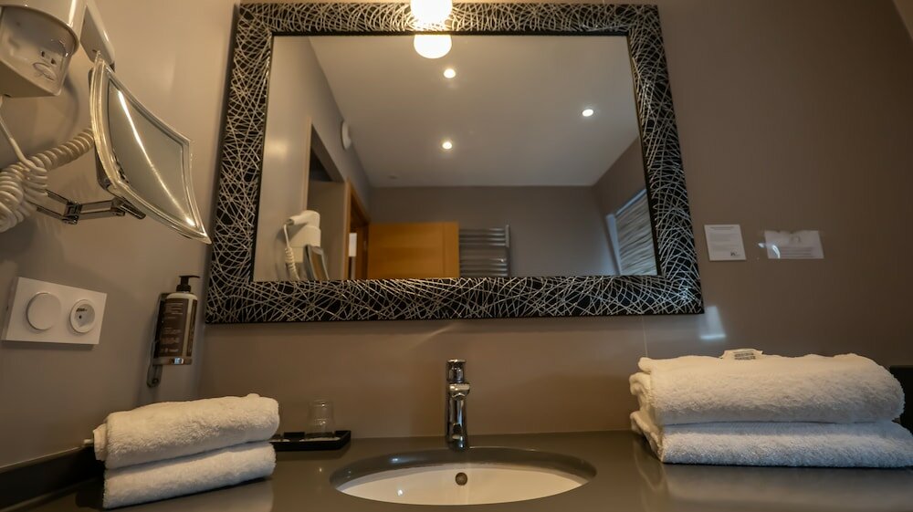 Фото Hôtel d'Orléans