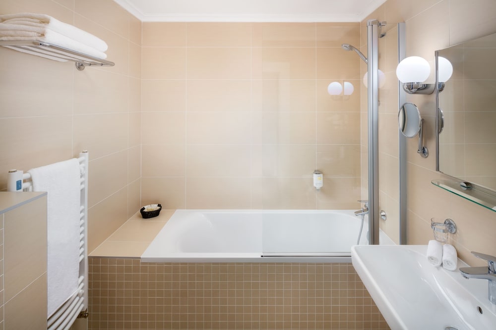 Фото Boutique Hotel Seven Days Prague 