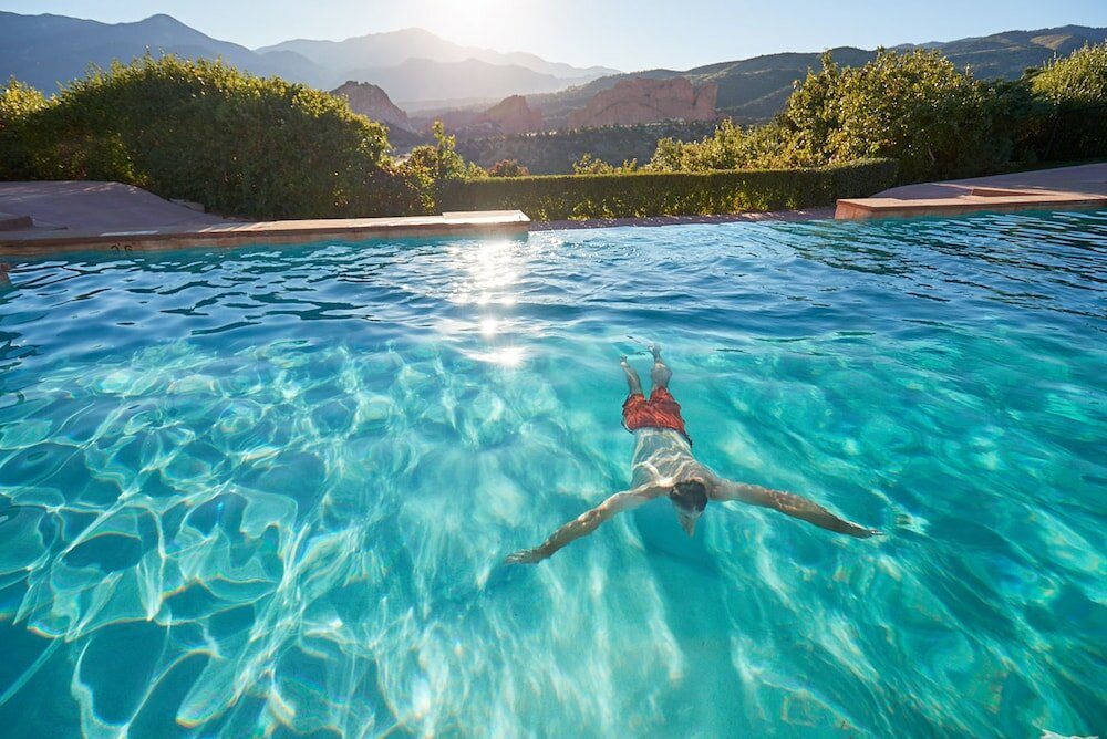 Фото Garden of the Gods Resort and Club