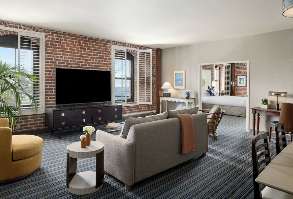 Фото Argonaut Hotel