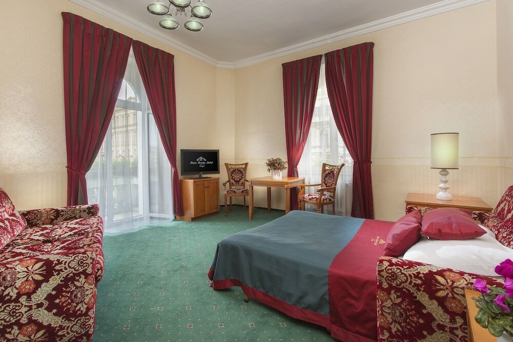 Фото Green Garden Hotel