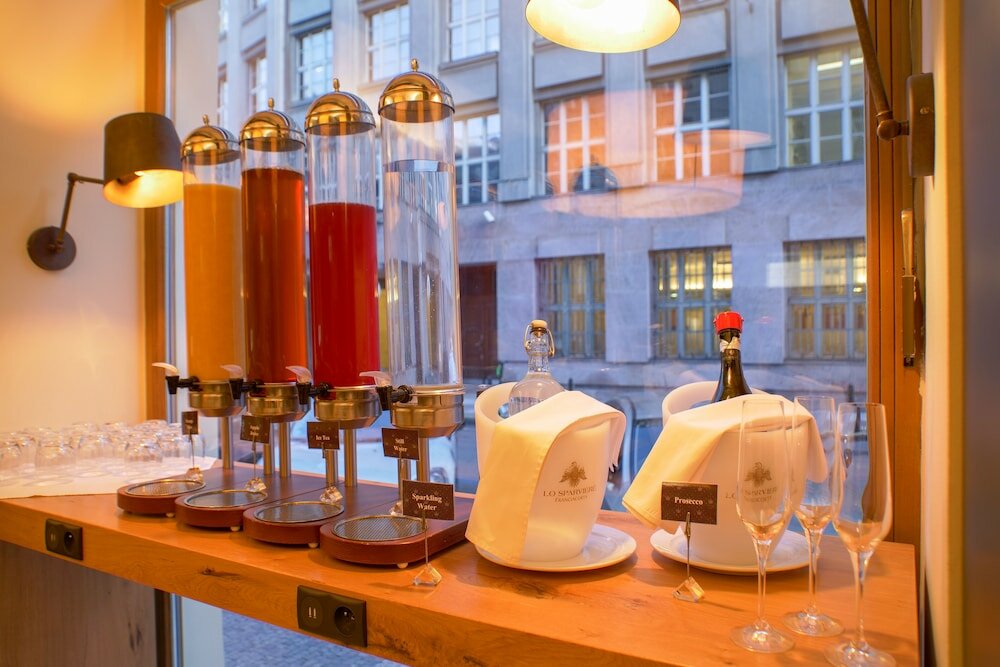 Фото Отель Golden Crown