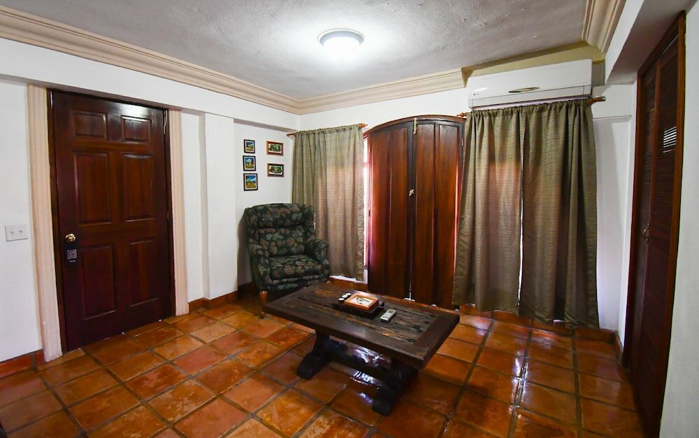 Фото Collection O Casa Bella Hotel Boutique, Cabo San Lucas