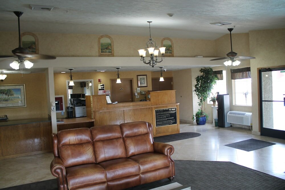 Фото Sunrise Inn Hotel