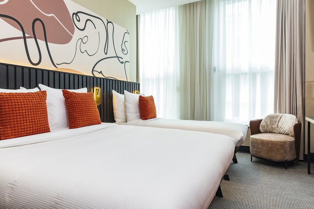 Фото Huygens Place