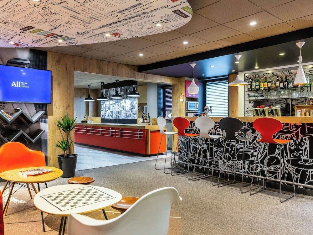 Фото Ibis Toulouse Ponts Jumeaux