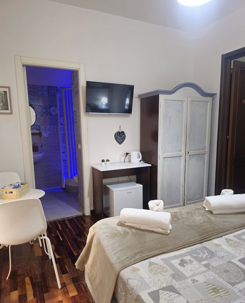 Фото Napoli Centrale Naples