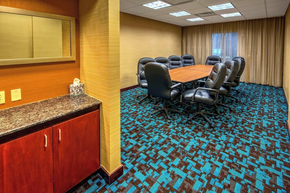 Фото Fairfield Inn and Suites by Marriott Austin Northwest/Domain