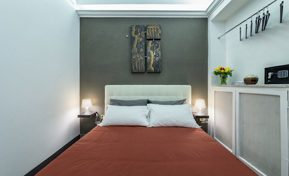 Фото Il Ventre di Napoli Broggia