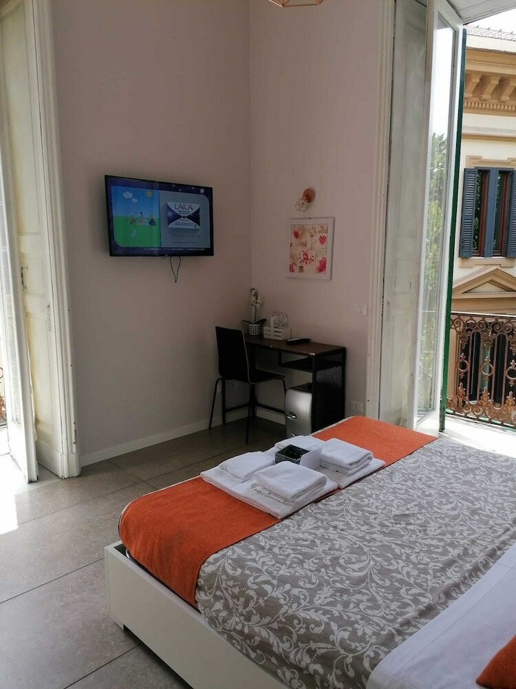 Фото Amedeo Square