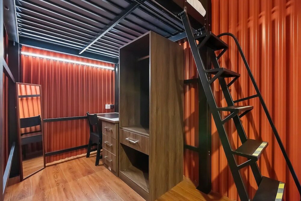 Фото HipsterCity