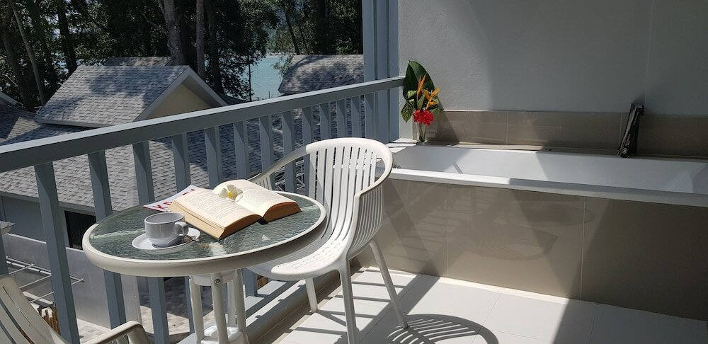 Фото Villa Cha Cha Krabi Beachfront Resort