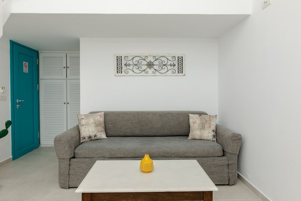 Фото Hotel Nikolas