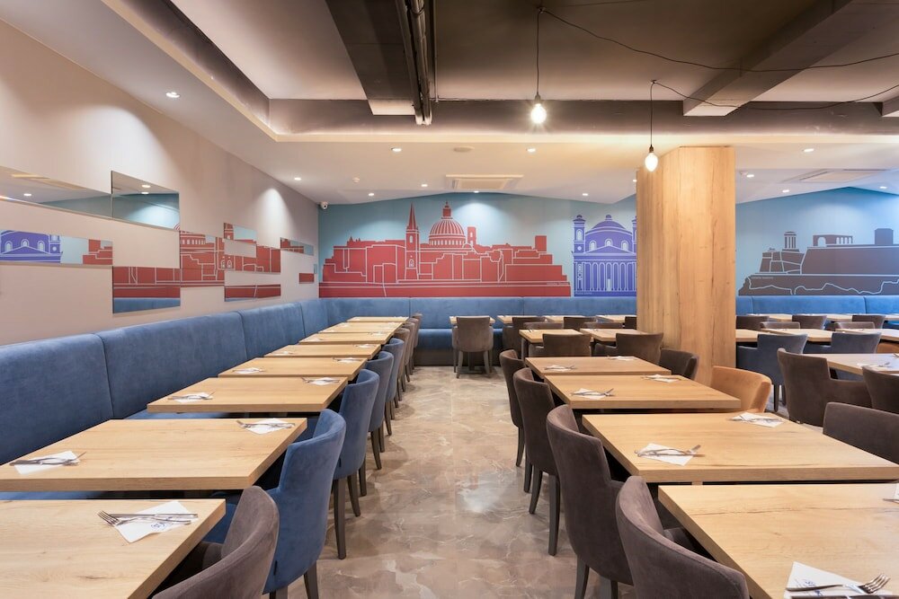 Фото Azur Hotel by St Hotels