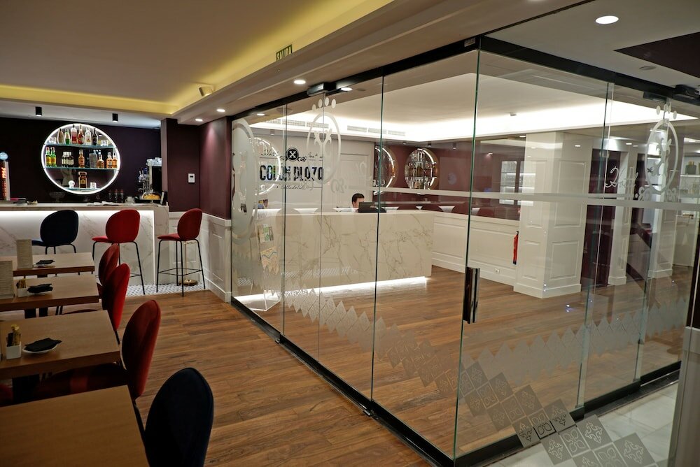 Фото Hotel Colón Plaza