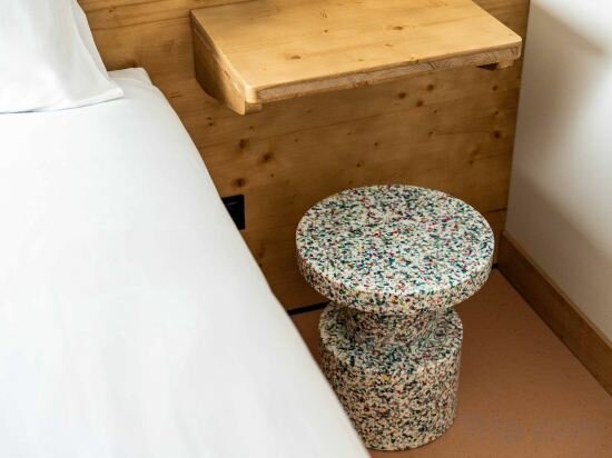 Фото EasyHotel Valencia Ciutat Vella