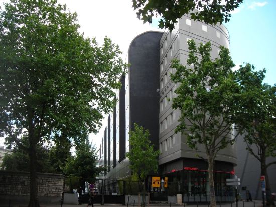 Фото HotelF1 Paris Porte de Châtillon