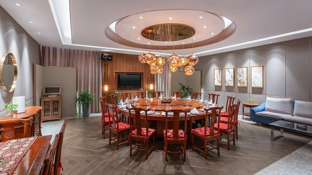 Фото Holiday Inn Express Yinchuan Downtown