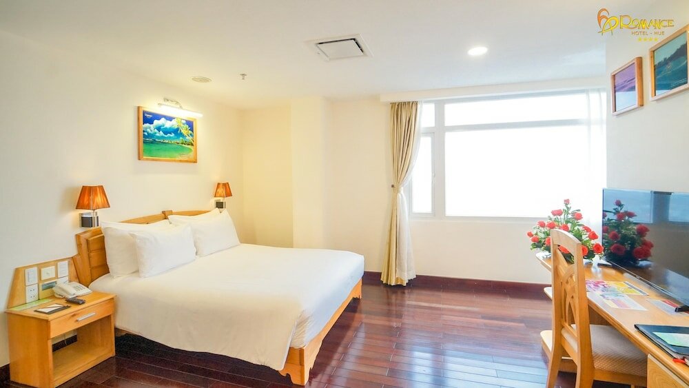 Фото Romance Hotel