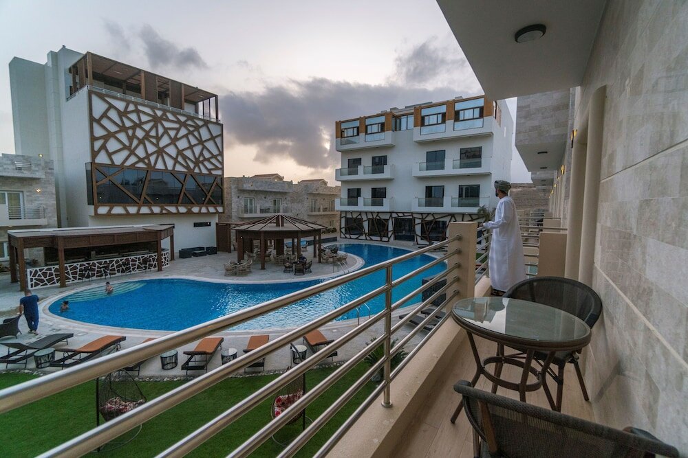 Фото Belad Bont Hotel