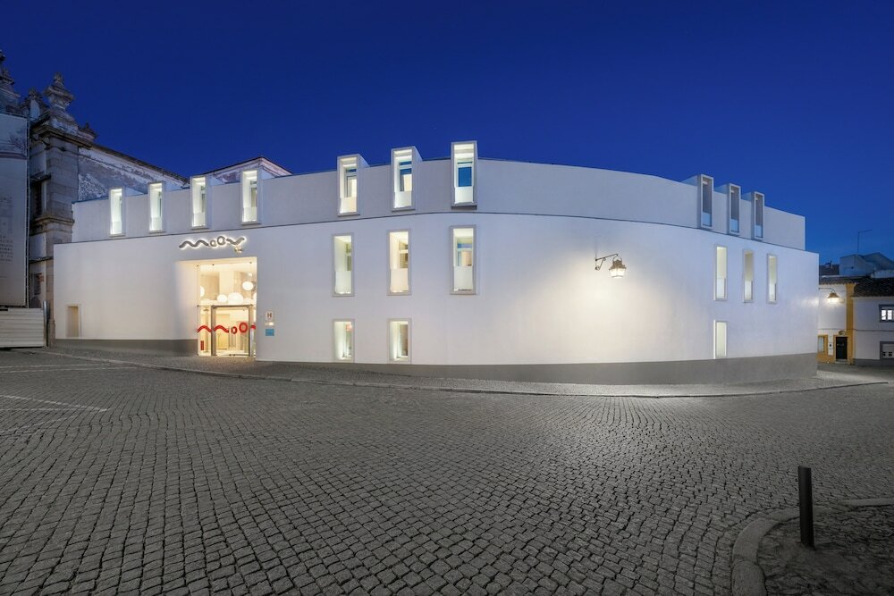 Фото Moov Hotel Évora