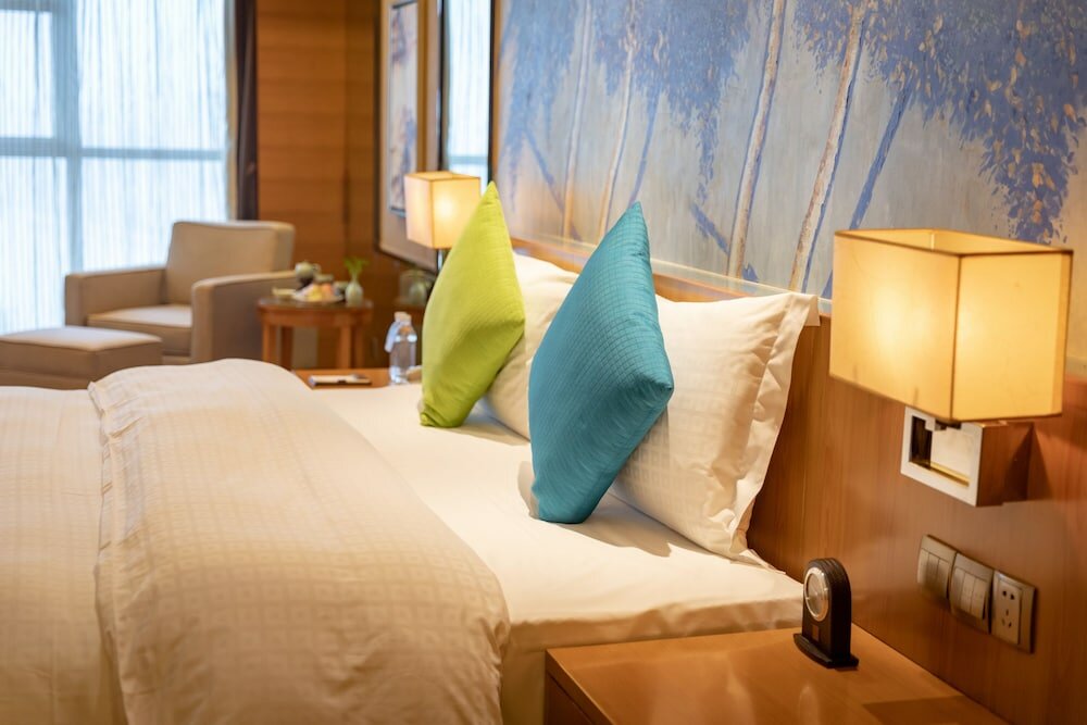 Фото Zhangjiajie Huatian Hotel