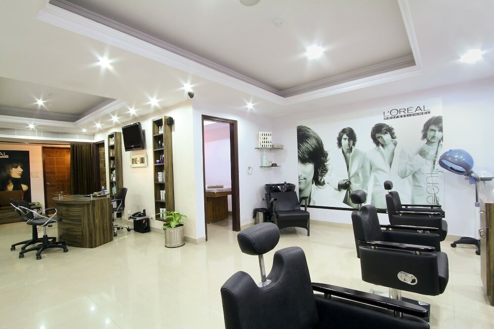 Фото The Piccadily Lucknow