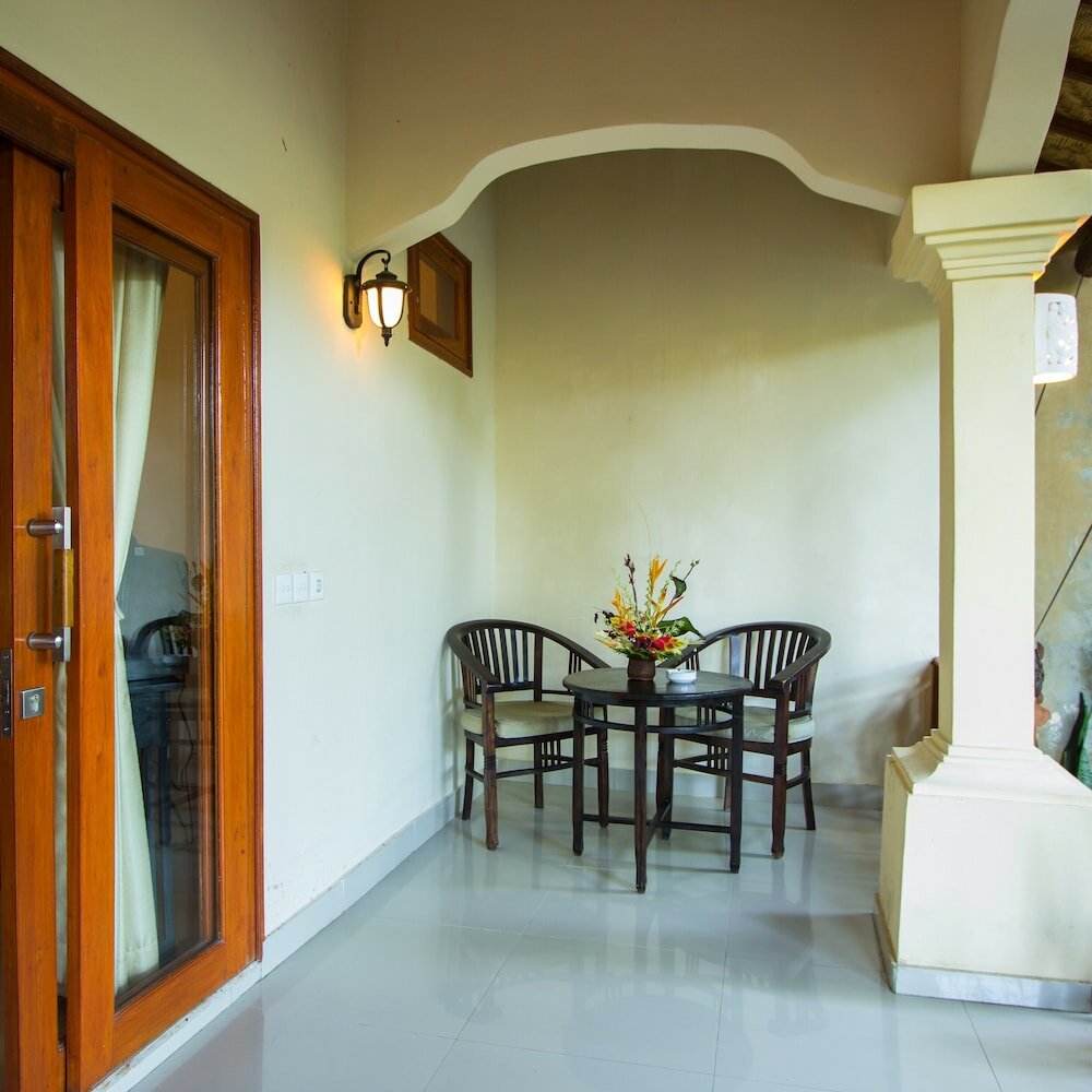 Фото Arya Amed Beach Resort and Dive Center