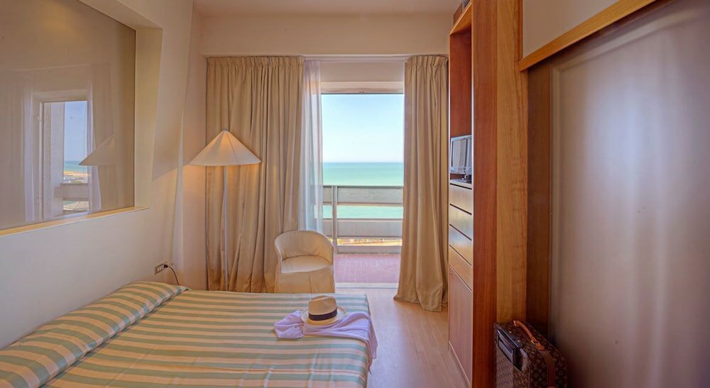 Фото Hotel President