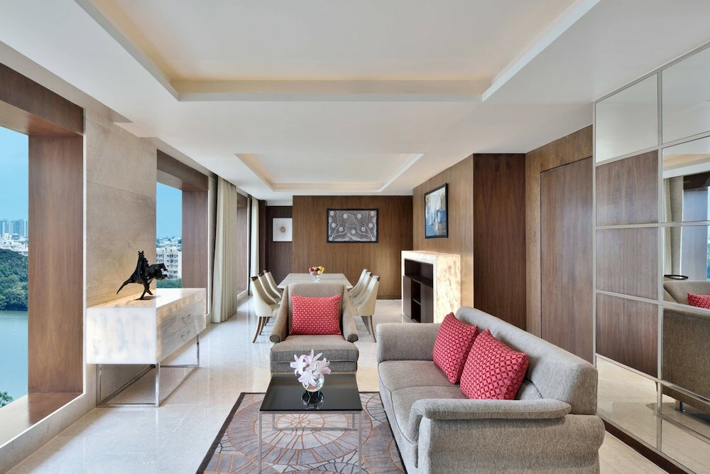 Фото Courtyard by Marriott Bengaluru Hebbal