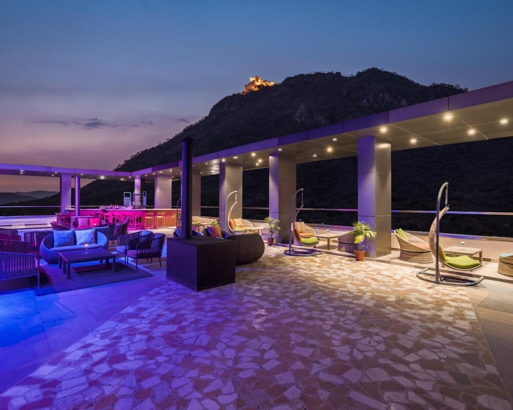 Фото JuSTa Sajjangarh Resort & SPA