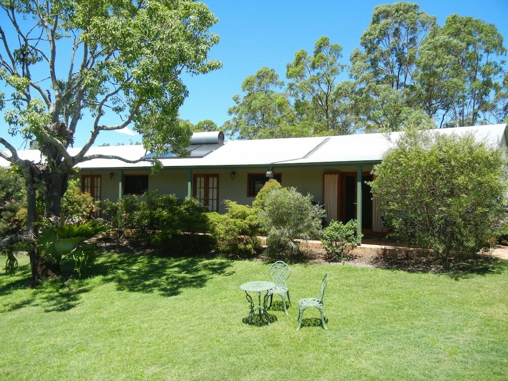 Фото Amamoor Lodge