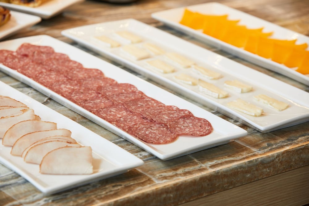 Фото Ac Hotel by Marriott Oklahoma City Bricktown