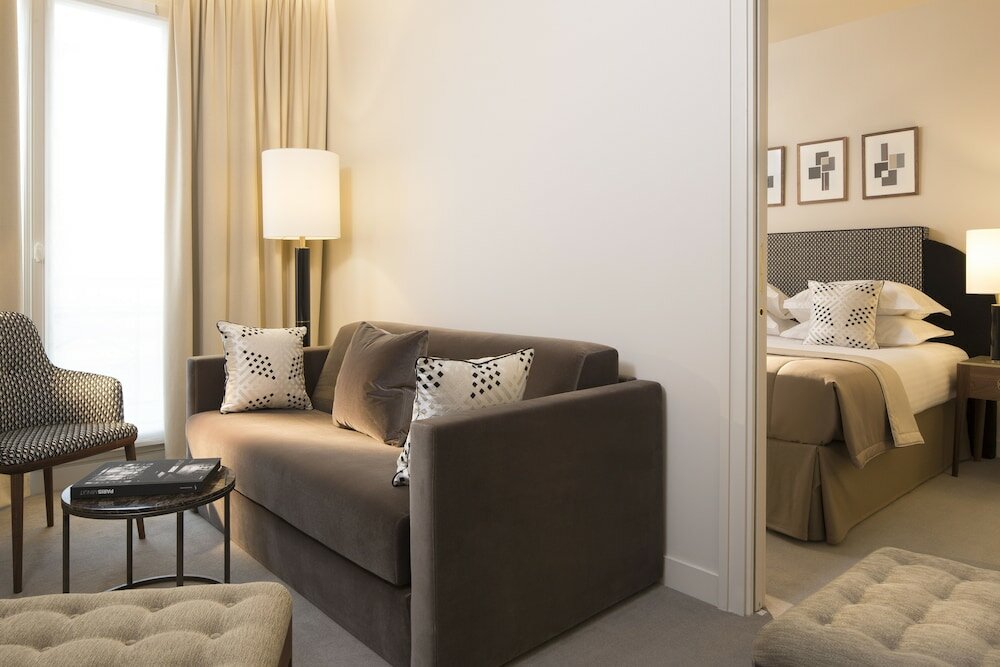 Фото Le Tsuba Hotel