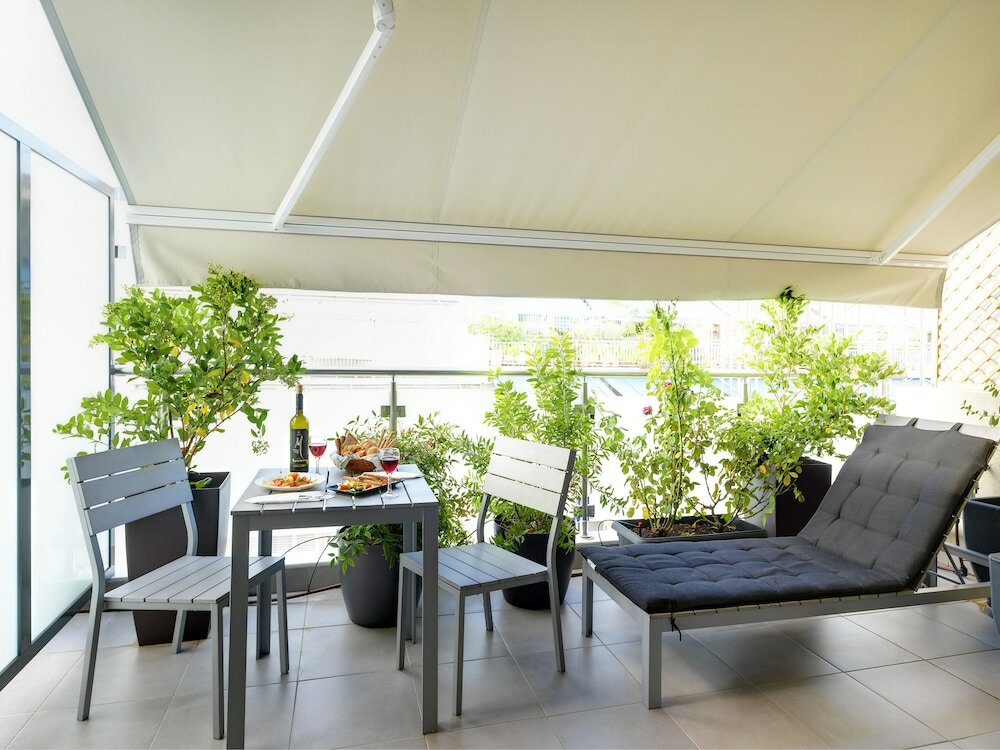 Фото Phidias Piraeus Hotel