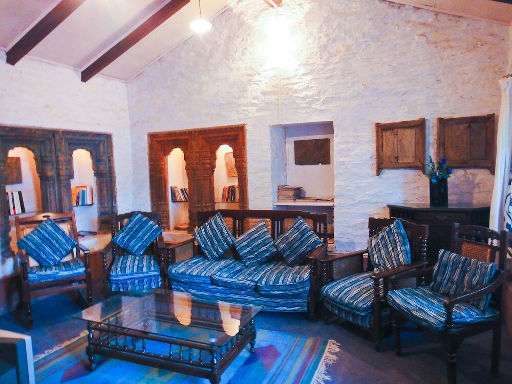 Фото Neemrana's - Ramgarh Bungalows