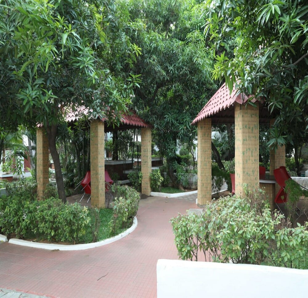 Фото Green Coconut Resort